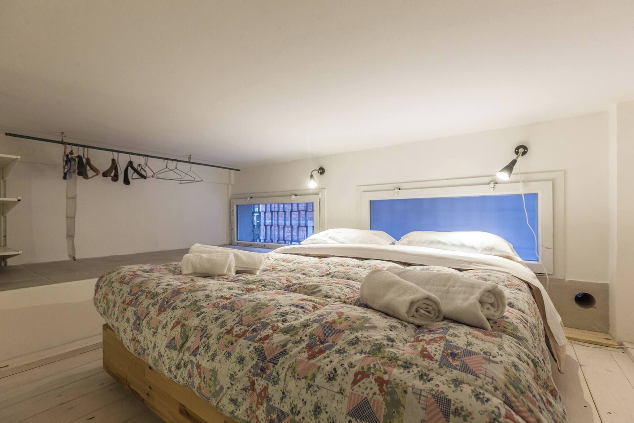 2 bedrooms, iron/ironing board, travel cot, free WiFi
