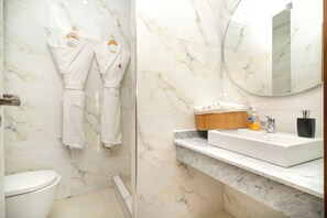 Bathroom - Vrbo Property (Marrakech)