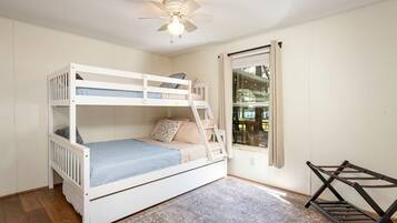 2 Schlafzimmer, Schreibtisch, WLAN, Bettwäsche
