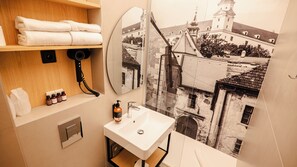 Bathroom - Hotel Bratislava (Bratislava)