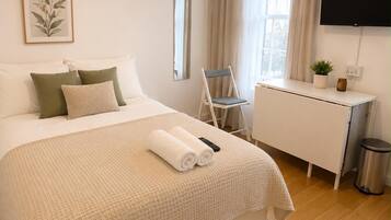 2 Schlafzimmer, Bügeleisen/Bügelbrett, kostenloses WLAN, Bettwäsche