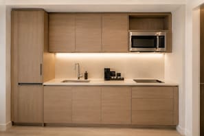 Private kitchen - Northwell Suites (Toronto)