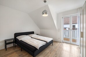 2 bedrooms, WiFi, bed sheets - Apartment 'Nova Loft' with Balcony and Wi-Fi (Jesenwang)