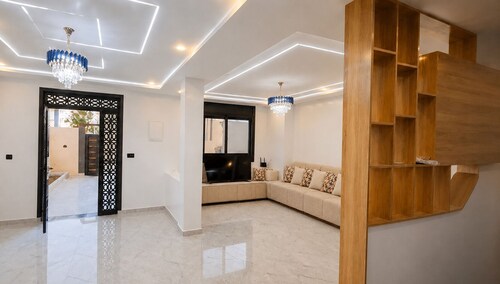 Les 3 Perles – Villa with Private Pool in Ras El Ma