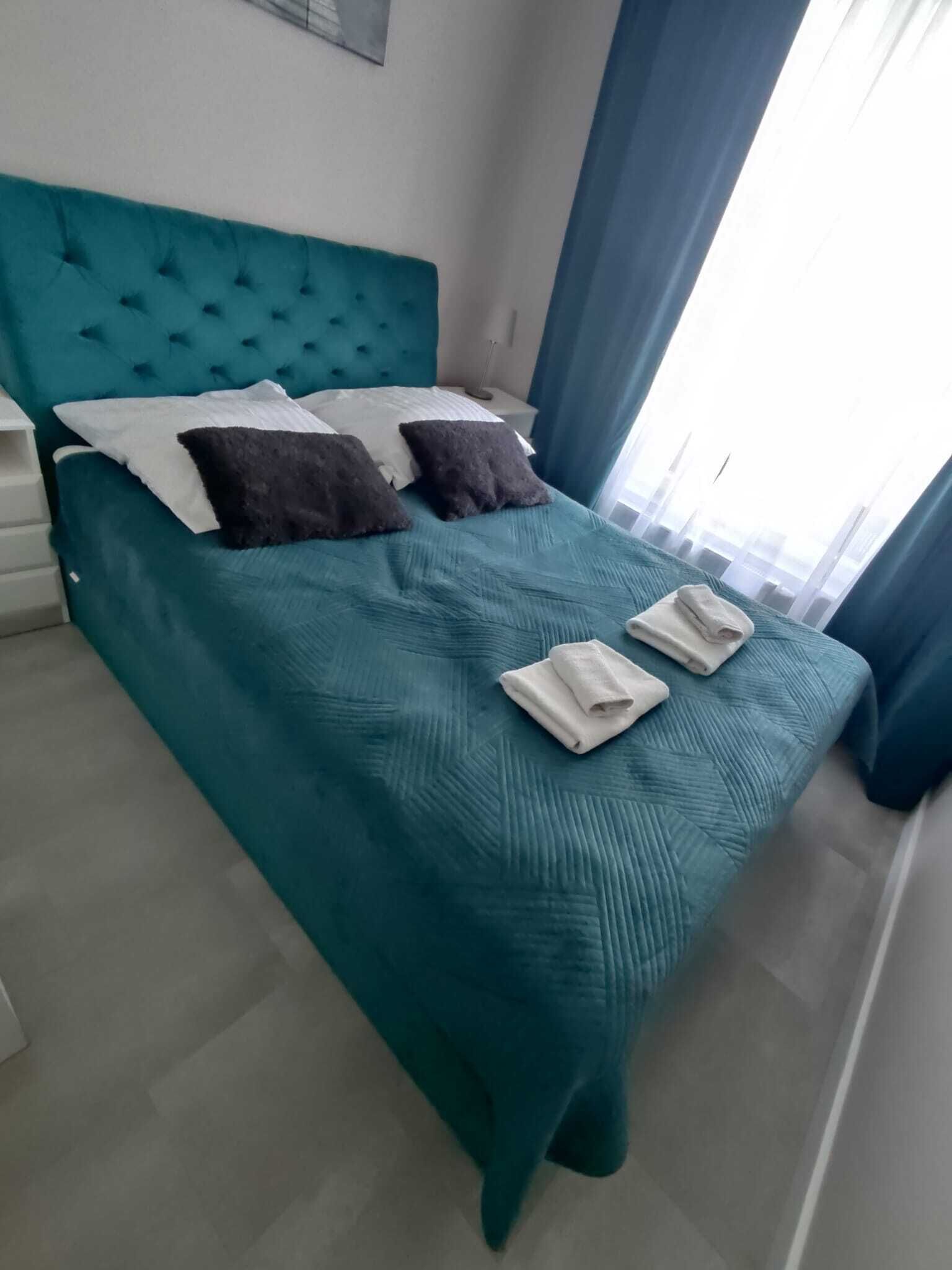 Deluxe Apartment, Courtyard View | Laptop workspace, soundproofing, free WiFi