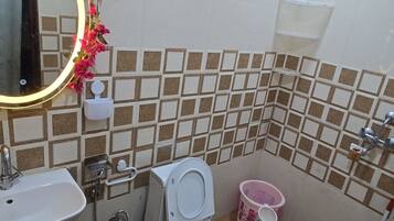 Bidet, serviettes fournies