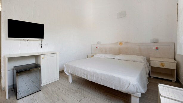 Unclassified image, 1 of 27, button - Double Room with Private Terrace and Sea View (Cala Caterina)