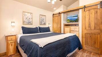 1 habitación, tabla de planchar con plancha, wifi y ropa de cama