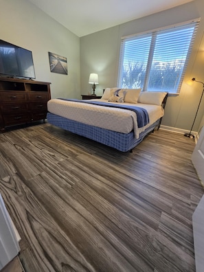 Room - Shores of Panama 231 - Beautiful 3 Bedroom (Sleeps 8).  Same Floor Parking! No Elevators Needed (Panama City Beach)