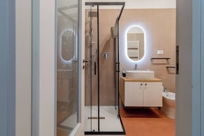 Bathroom - CASA GIGLIO - Parcheggio (Sanremo)