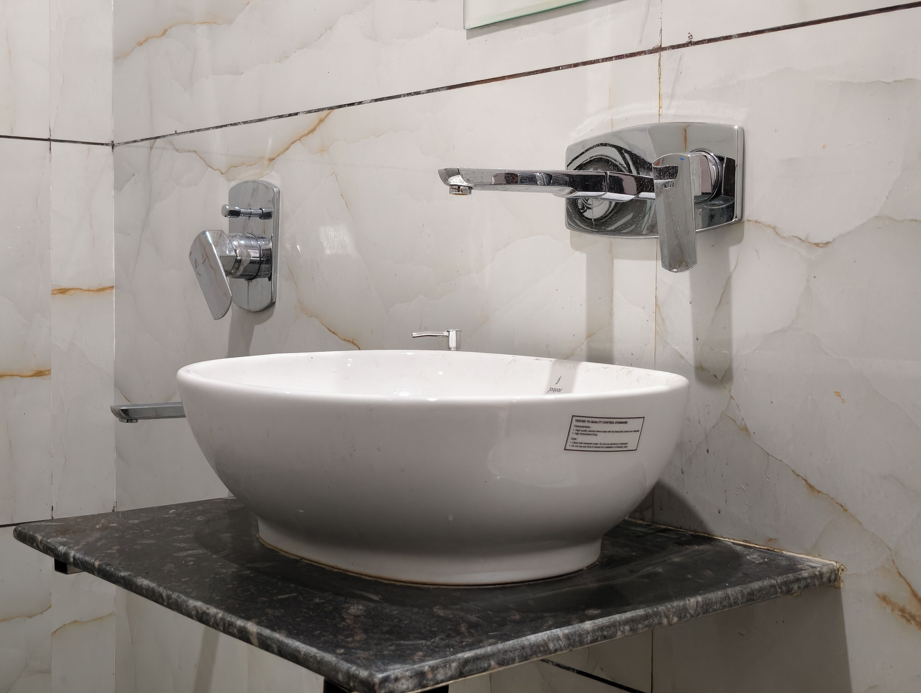 Shower, bidet, towels, soap