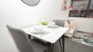 Unclassified image, 3 of 27, button - Stylish 1 BED Apartment in Central Hull with WiFi (Kingston upon Hull)