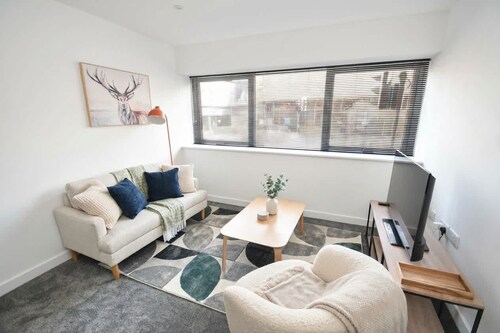 Stylish 1 BED Apartment in Central Hull with WiFi