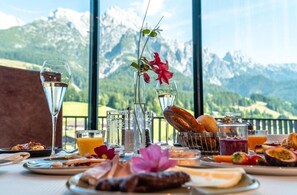 Dining - Hotel Riederalm (Leogang)