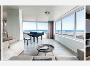 Apartment, 2 Bedrooms, Accessible, Smoking | Living room - Luxurious Two-bedroom Sea Facing Apartment in Kaapstad (Cape Town)