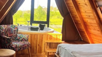 Chambre Quadruple, vue montagne | Wi-Fi gratuit