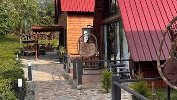 Quadruple Room, Mountain View | Terrace/patio