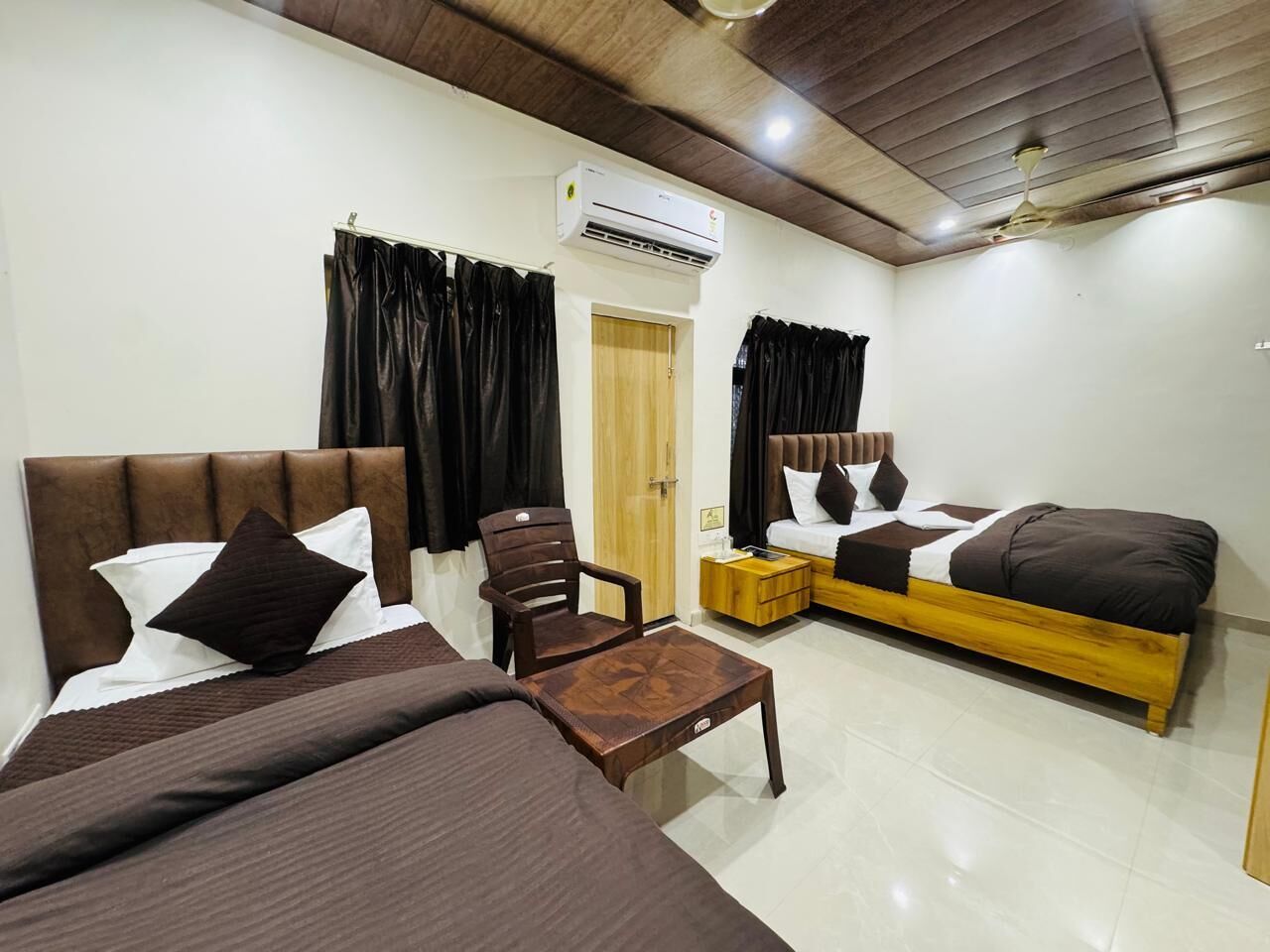Comfort Triple Room
