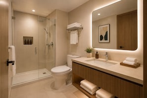 Bathroom - Downtown Ardent Hotel (Toronto)