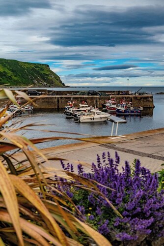 The Auld School  2 Bed Coastal Flat Gardenstown