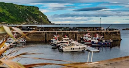 The Auld School 2 Bed Coastal Flat Gardenstown