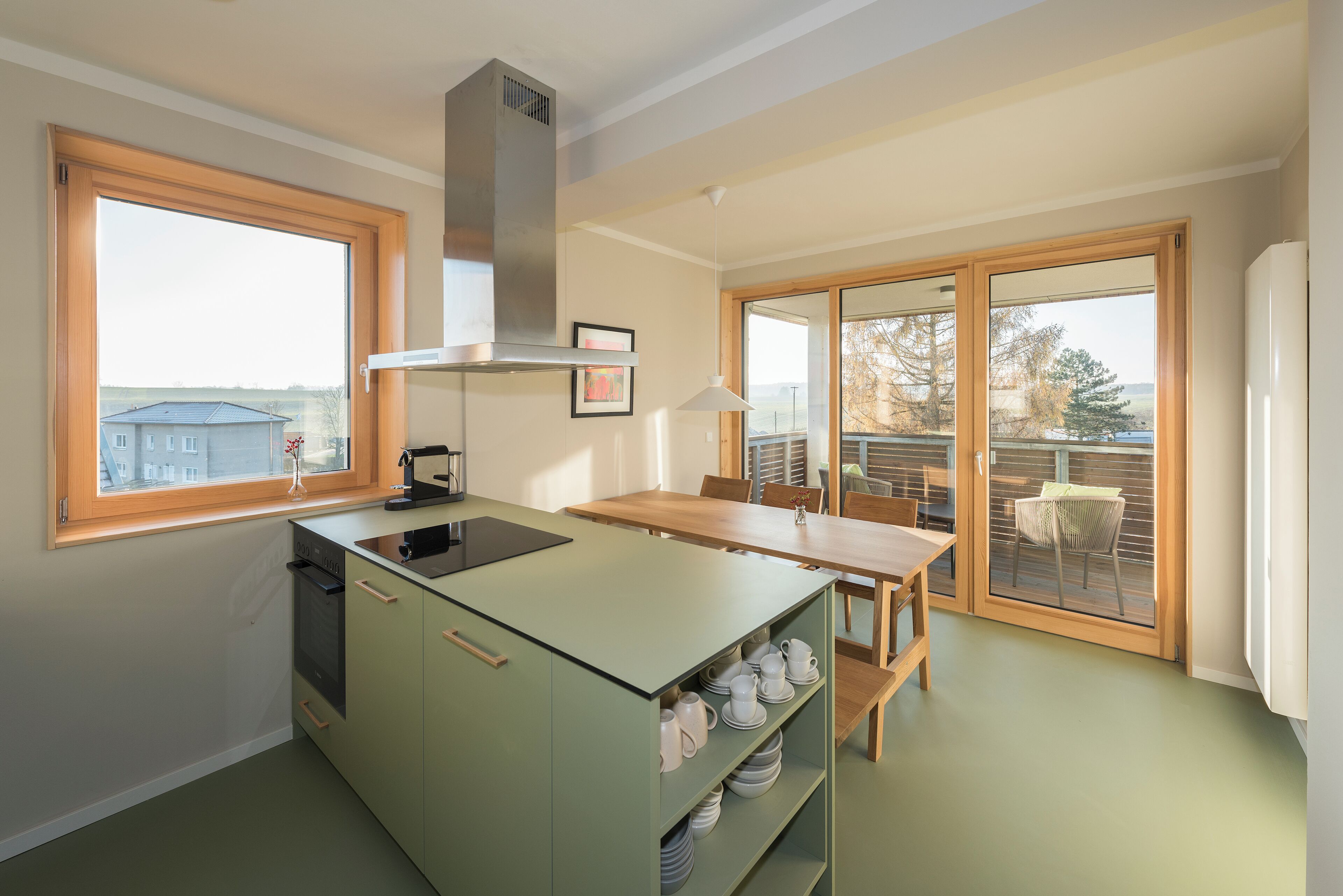SEEZIEGE XL | Private kitchen | Fridge, oven, stovetop, dishwasher