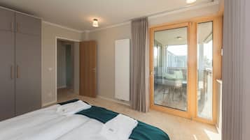 SEEZIEGE XL | Laptop workspace, free WiFi, bed sheets, wheelchair access