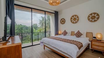 Biệt thự Cao cấp, 2 phòng ngủ, ban công, quang cảnh hồ bơi | Màn/rèm cản sáng, bàn ủi/dụng cụ ủi quần áo