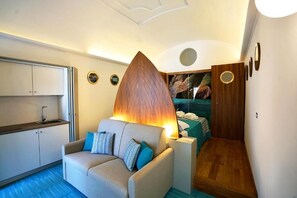 Room - Vrbo Property (Capri)