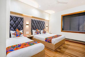 Deluxe Twin Room - Hotel Riza International  (Mumbai)
