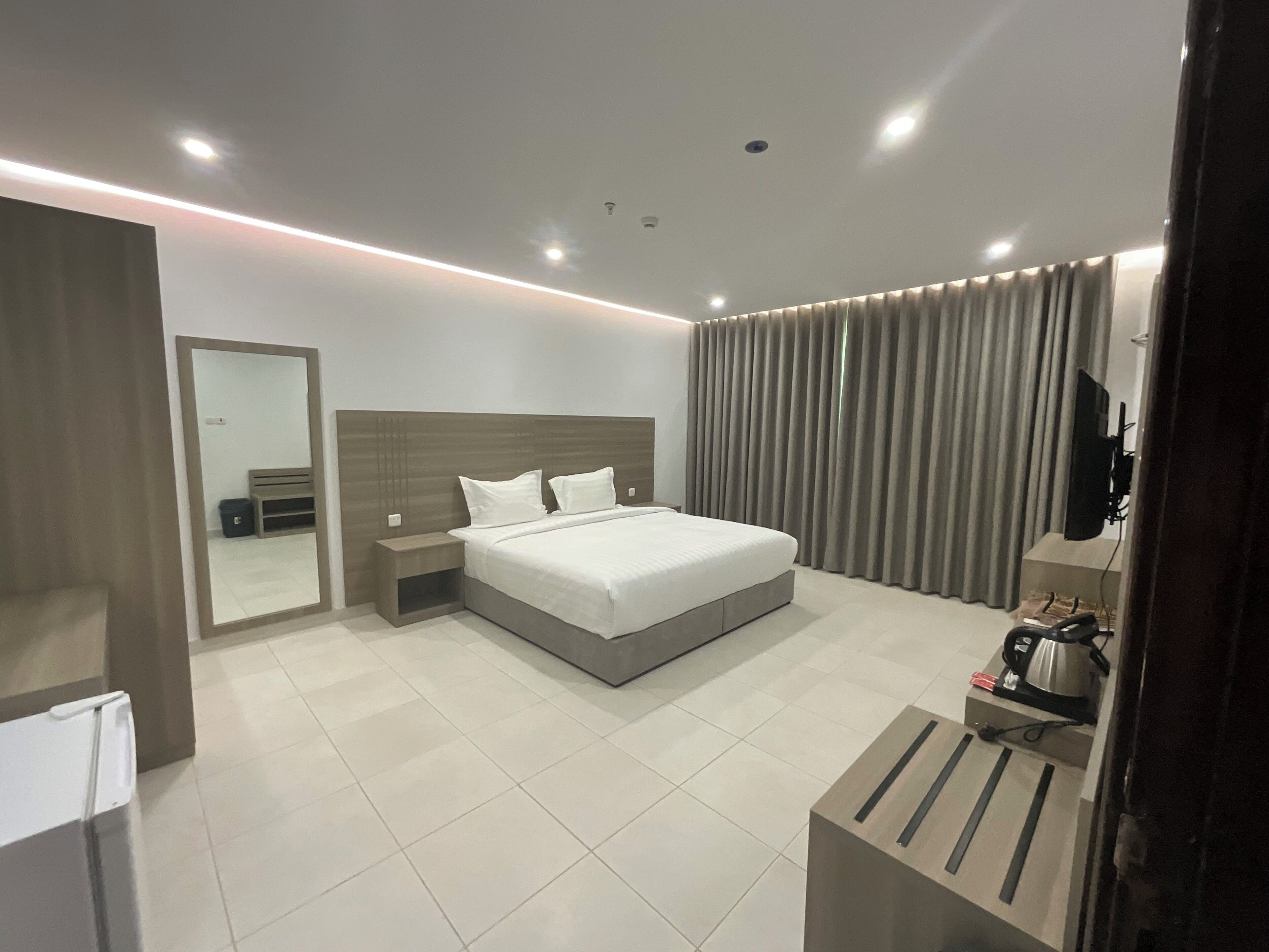 Kamar Keluarga | Brankas, tirai kedap cahaya, dan Wi-Fi gratis