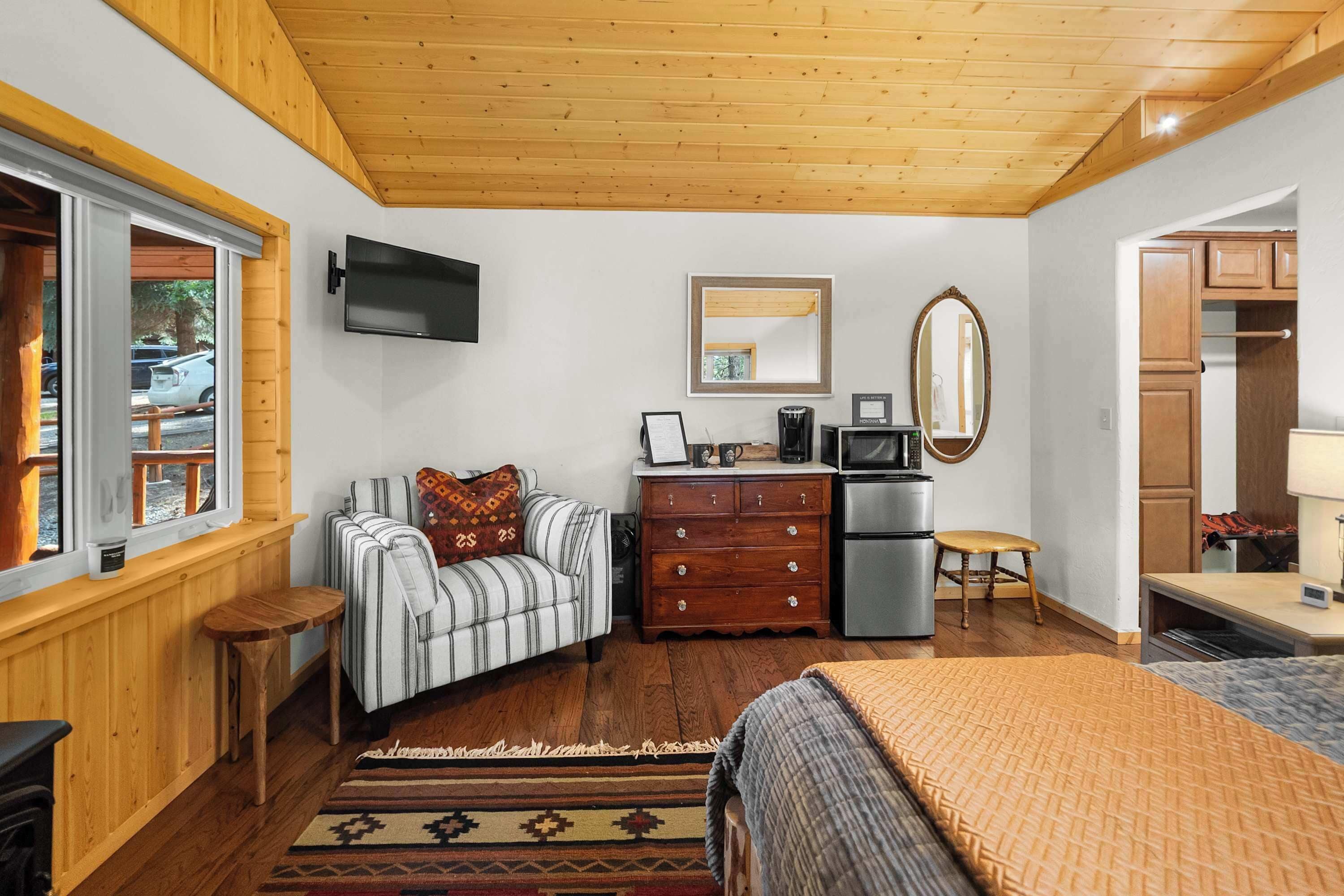 Studio, 1 grand lit, vue sur la montagne (Moose Hollow) | 1 chambre, décor unique, ameublement unique