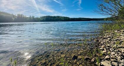 Comfortable Vacation Rental with Infrared Sauna & Wi-Fi Near Lake Sorpe | Haus am Krähenbach-Steinert