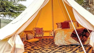 1 bedroom, desk, iron/ironing board, travel cot