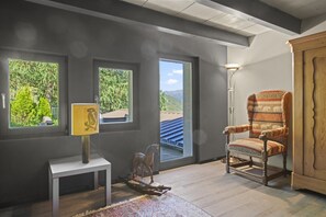 Interior - A little slice of paradise for animal lovers (Morgins)