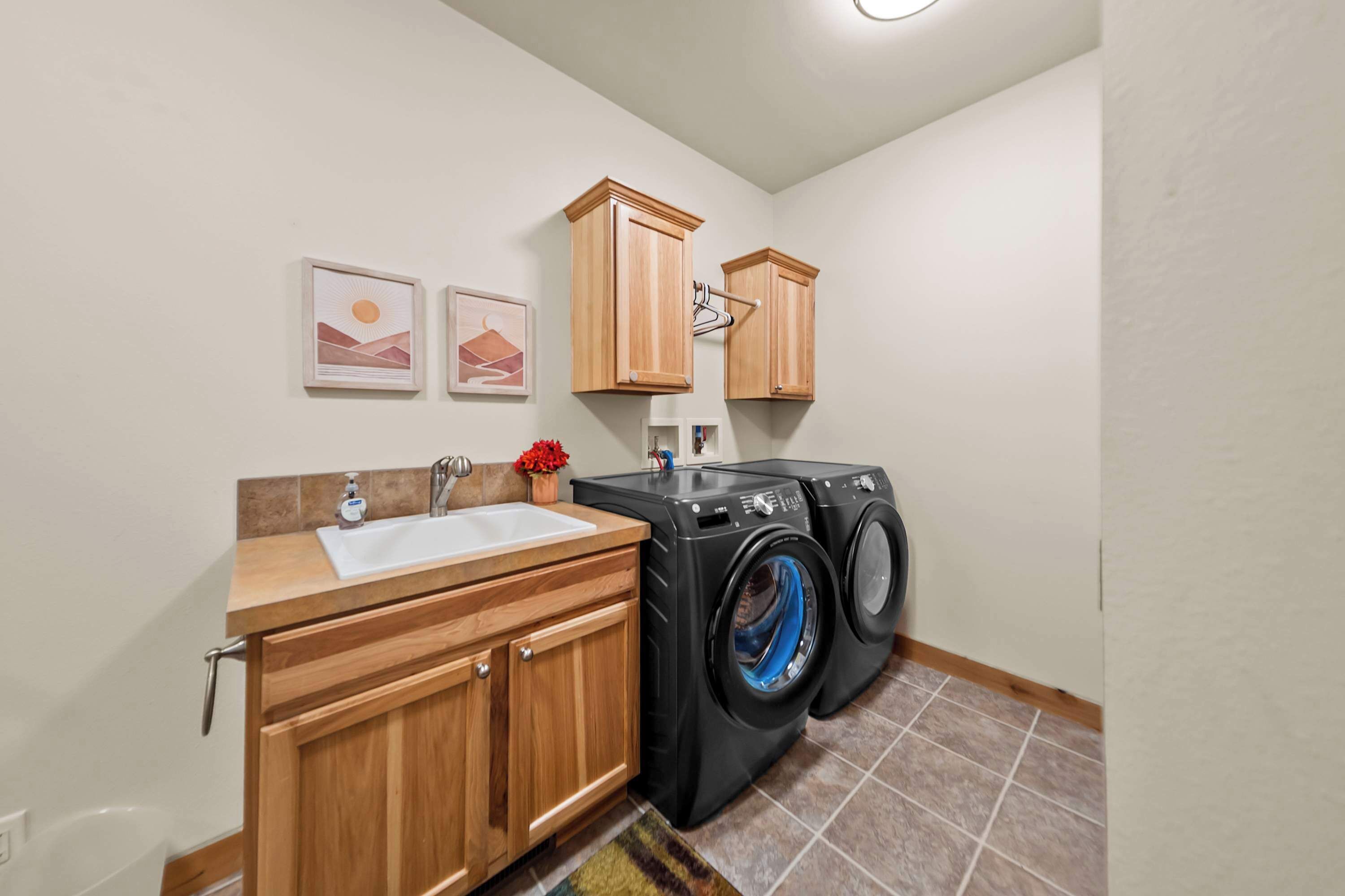 Townhome, Multiple Beds, Golf View (Thirty Fore Demers) | Laundry