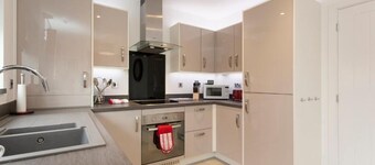 DBS serviced Apartments - The Mews