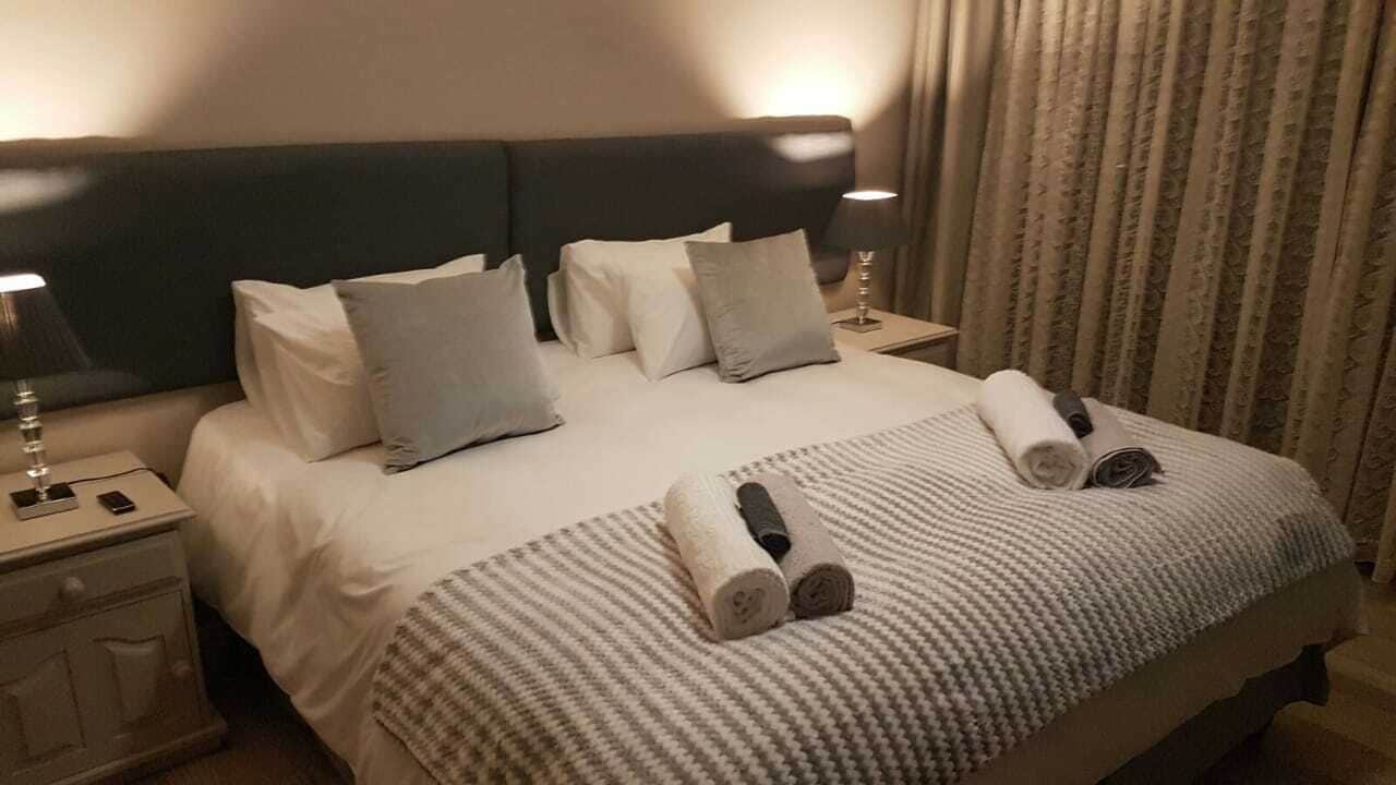 Iron/ironing board, free WiFi