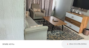 Junior Studio Suite, City View | Living area - Peach City Hotel (Prampram)