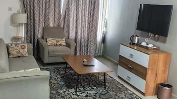 Junior-Studiosuite, Stadtblick | Wohnbereich
