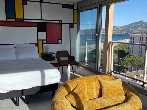 Appartement vue panoramique au bord de mer