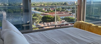 Appartement vue panoramique au bord de mer