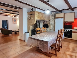 Dining - Charming country cottage near Verdun (11 guests max) (Anoux)