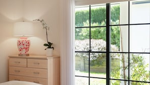 Interior - Links Lodge, Bowral (Burradoo)