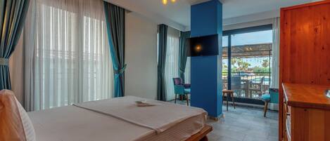 Triple Room, Sea View