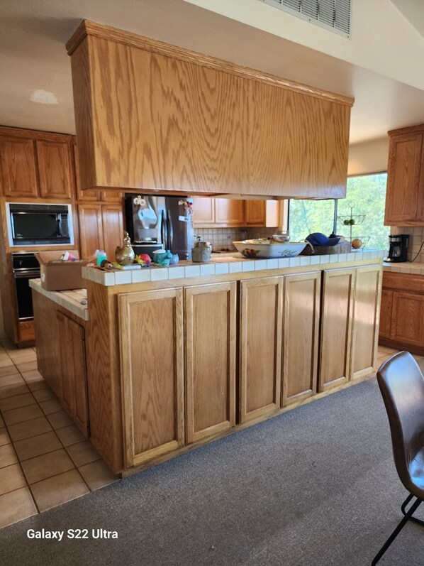 Private kitchen - Vrbo Property (Novato)