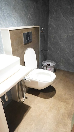 Deluxe tweepersoonskamer | Badkamer | Gratis toiletartikelen, zeep