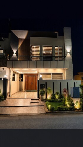 Spacious 3BR Home in DHA Rahbar - WiFi, Parking & 24/7 Support