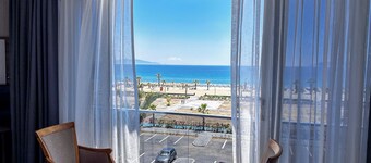 Acem Hotel