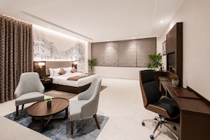 Lotus Royal Suite Room | Desk, laptop workspace, WiFi - Hotel Lotus Vista (Ramgarh)